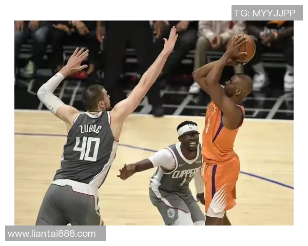 快船力克太阳,哈雷尔全场最高27分助胜 快船力克太阳,哈雷尔全场最高27分助胜