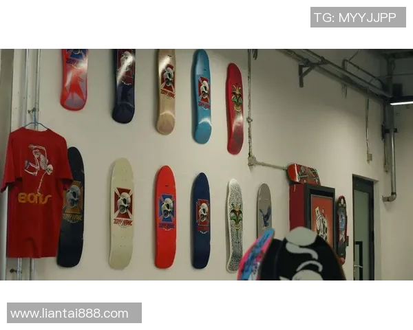 李强的滑板人生：在深度对话中探索激情与梦想的交汇点